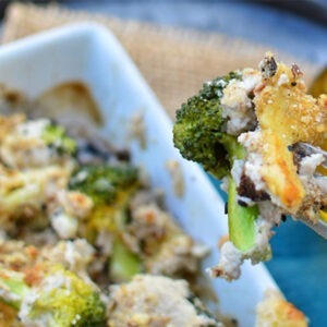 Vegan For Pizza Cheese Alternative Block by Greenvie served in a broccoli pasta bake, topped with breadcrumbs.